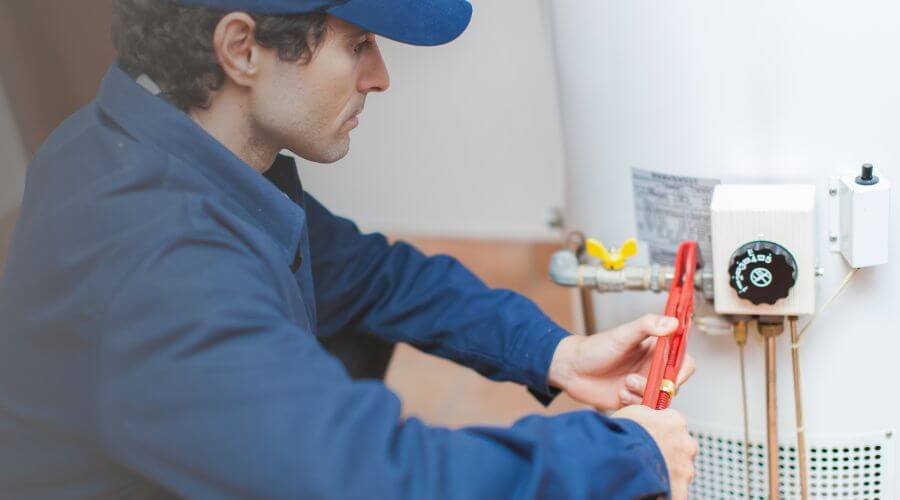 Local annual plumbing maintenance in Lyndon, IL